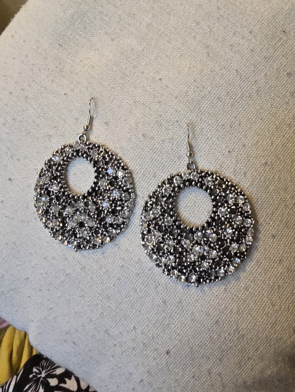 Silver Crystal Round Drop Earrings - Elegant Women Jewelry